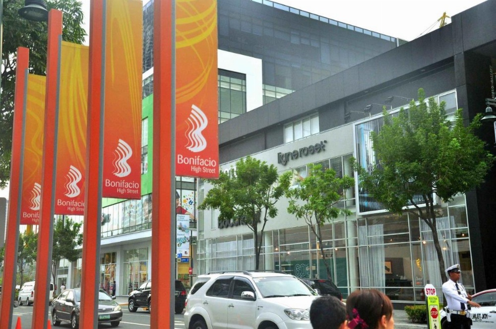 The Fort Budget Hotel- Bonifacio Global City